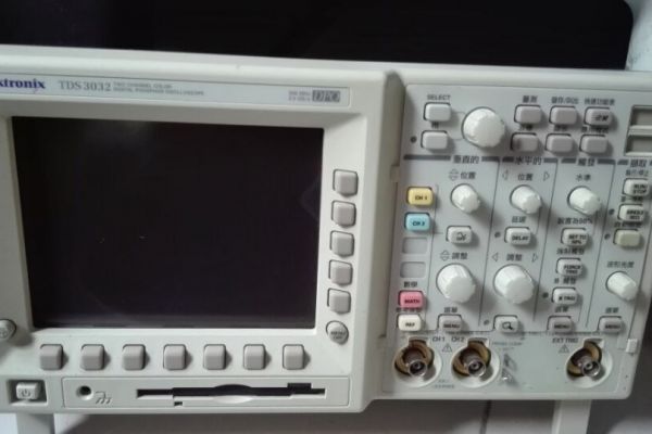 TDS3032ʾ