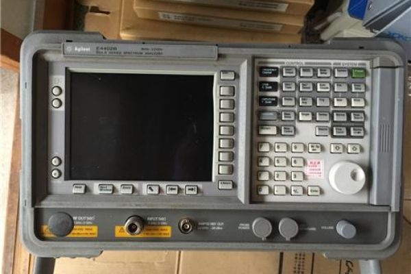 E4402BlVx