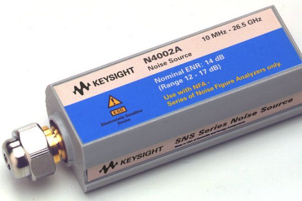 PrǵN4002A SNS ϵԴ10 MHz  26.5 GHz